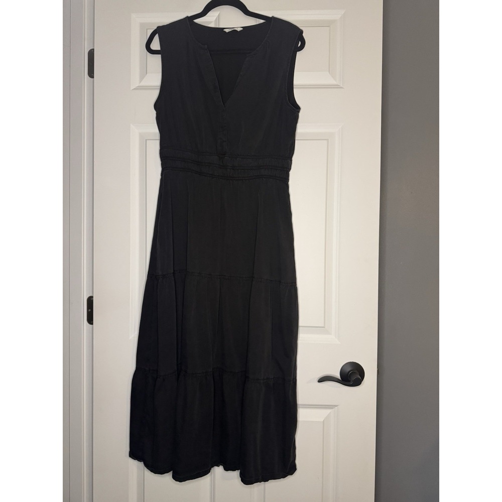 Simplee Sleeveless Tiered Maxi Dress Smocked Waist Large Charcoal